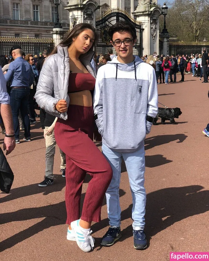 Soph Alice Onlyfans Photo Gallery 