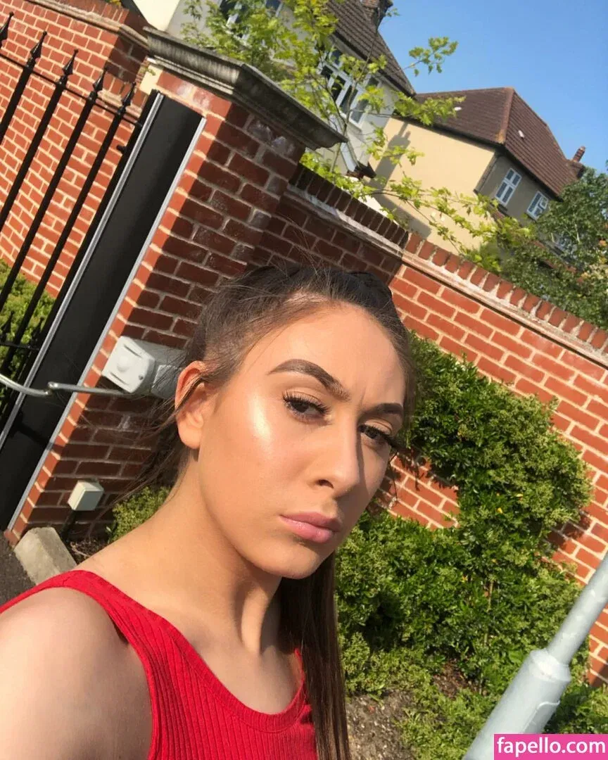 Soph Alice Onlyfans Photo Gallery 