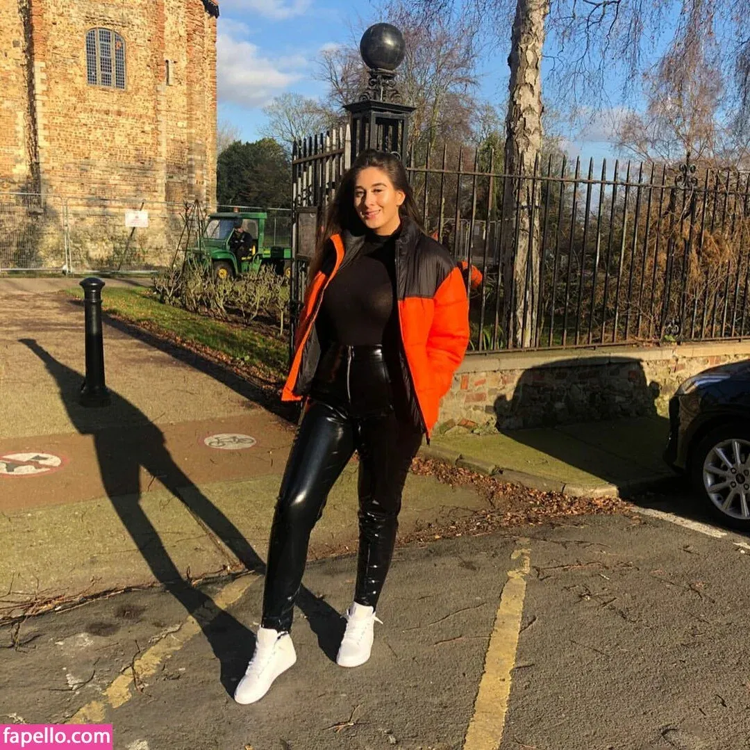 Soph Alice Onlyfans Photo Gallery 