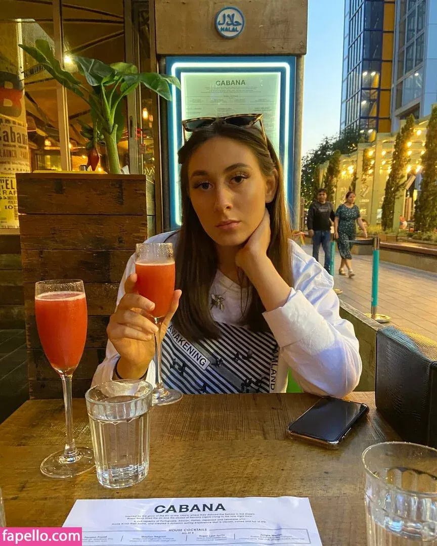 Soph Alice Onlyfans Photo Gallery 