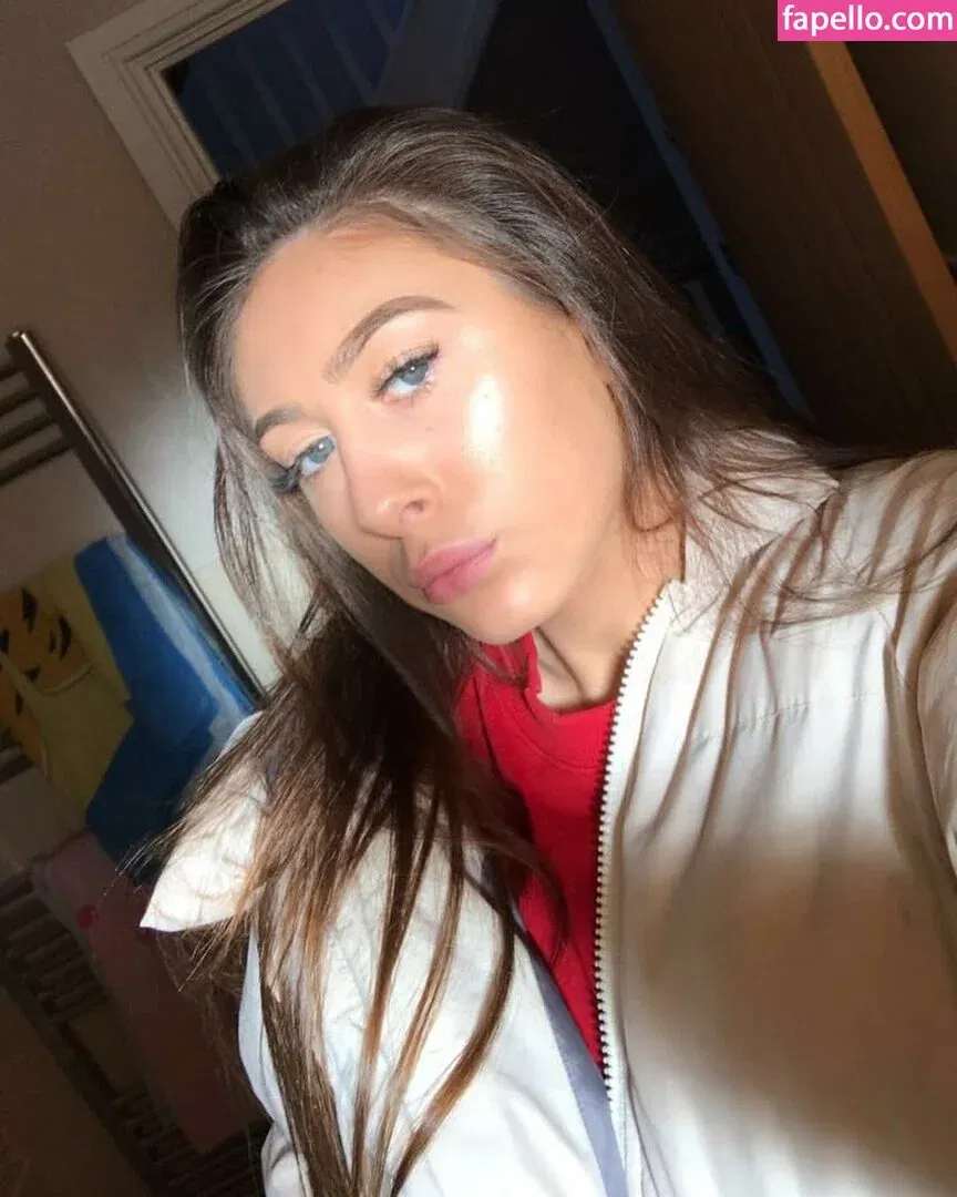 Soph Alice Onlyfans Photo Gallery 