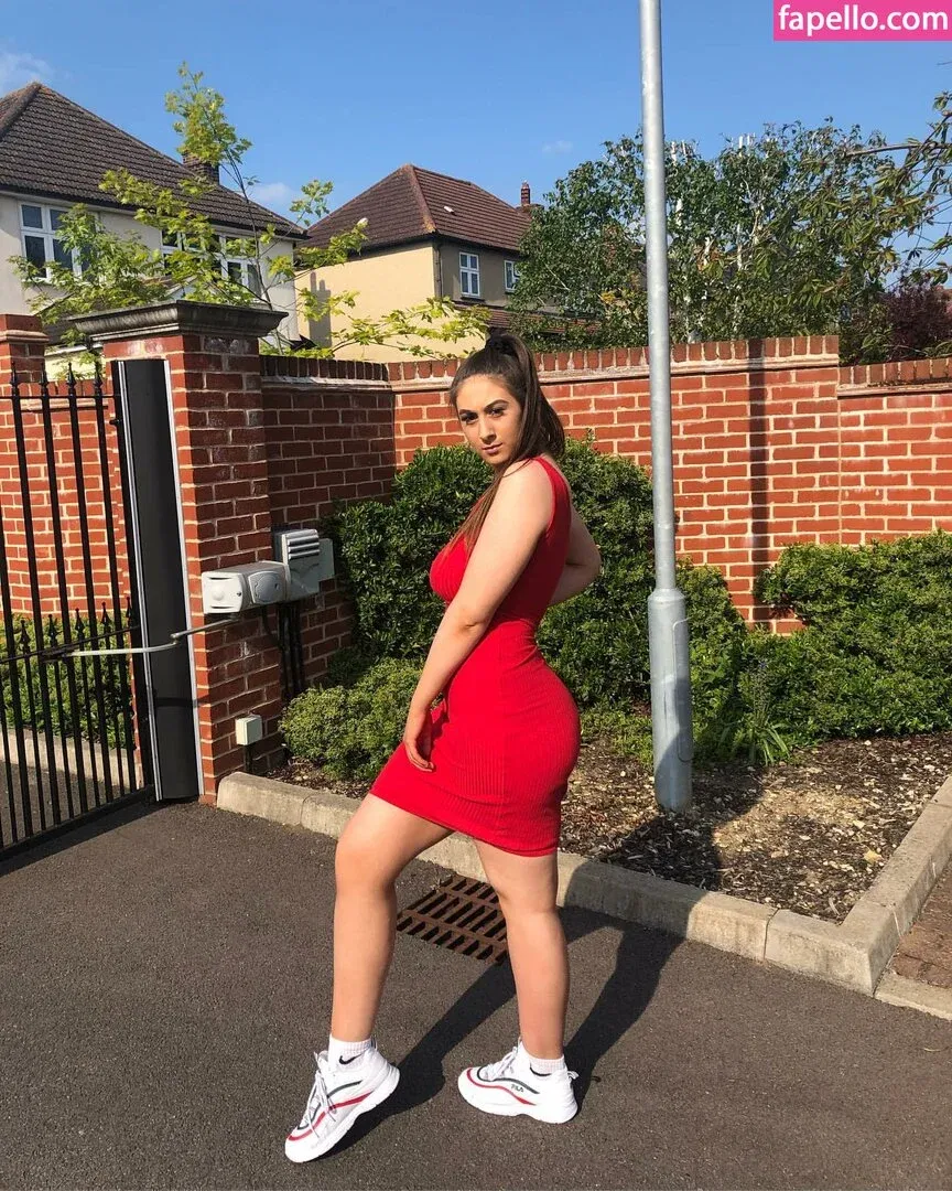 Soph Alice Onlyfans Photo Gallery 