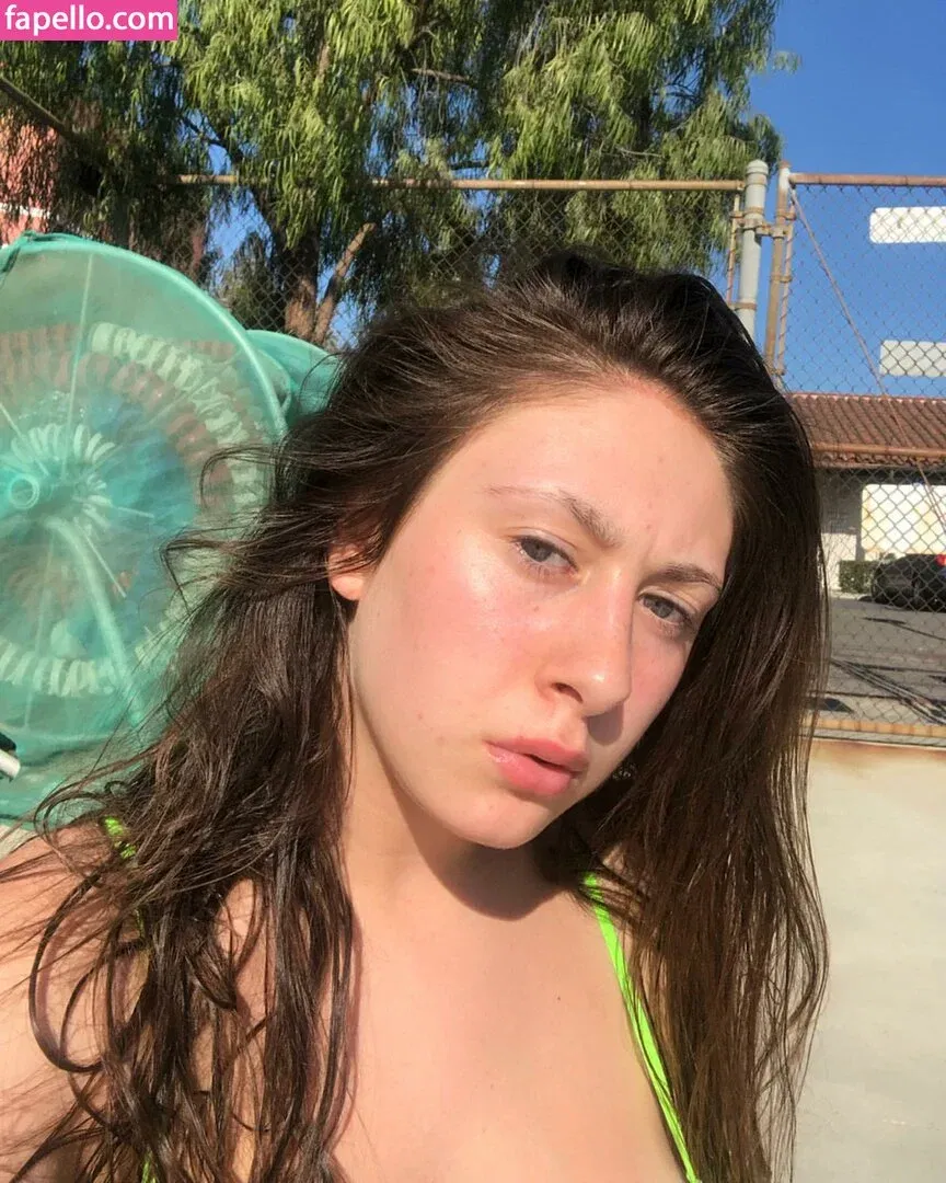 Soph Alice Onlyfans Photo Gallery 