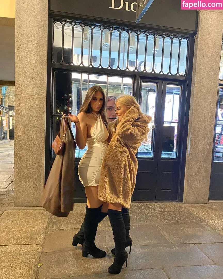 Soph Alice Onlyfans Photo Gallery 