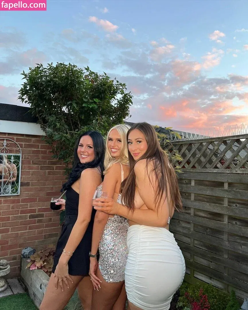 Soph Alice Onlyfans Photo Gallery 