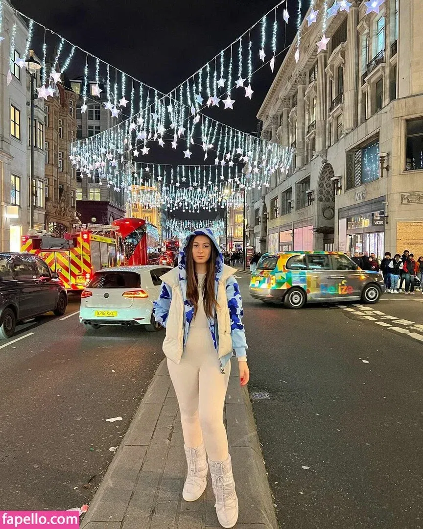 Soph Alice Onlyfans Photo Gallery 