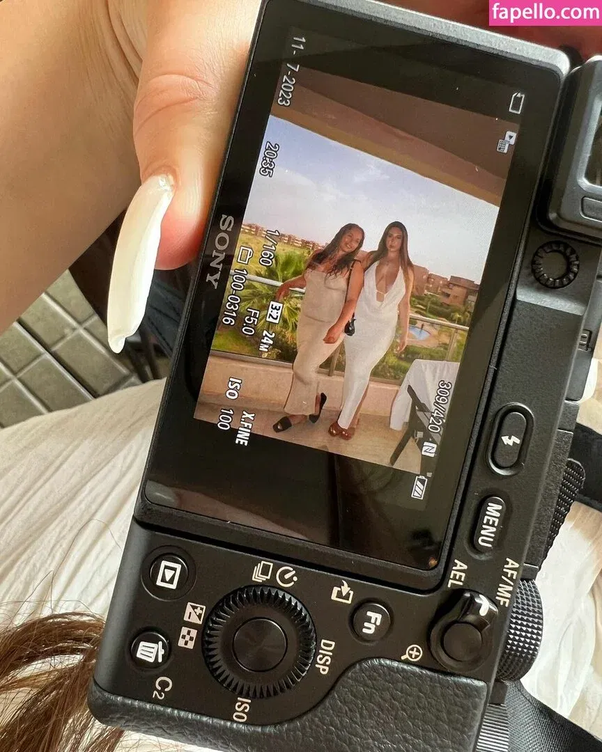 Soph Alice Onlyfans Photo Gallery 