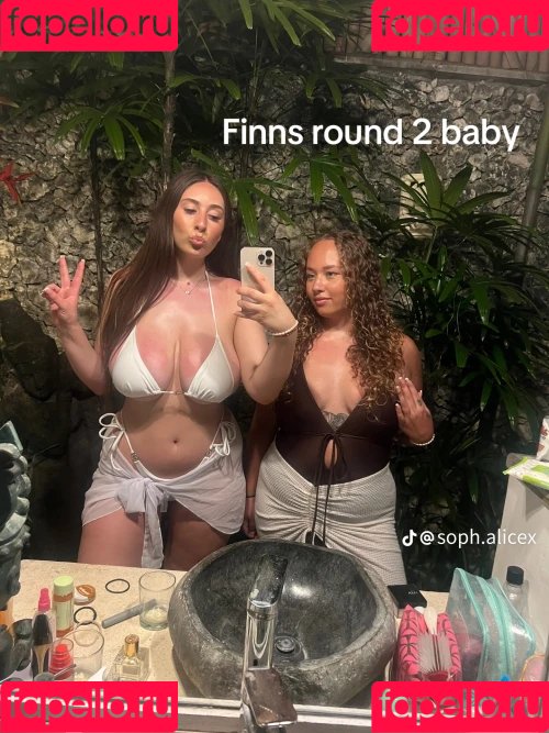 Soph Alice Onlyfans Photo Gallery 