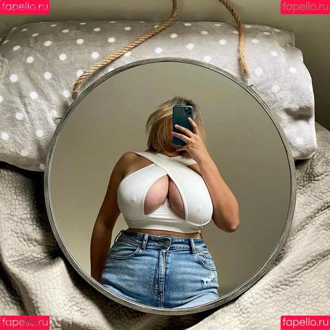 K8it_lyn Onlyfans Photo Gallery 