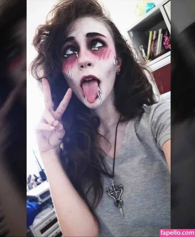 mikaela.t Onlyfans Photo Gallery 