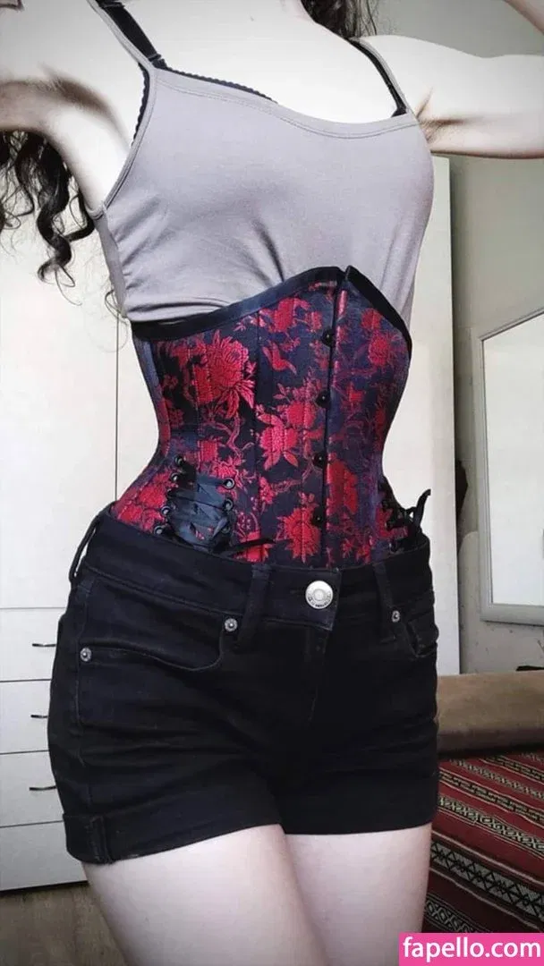 mikaela.t Onlyfans Photo Gallery 