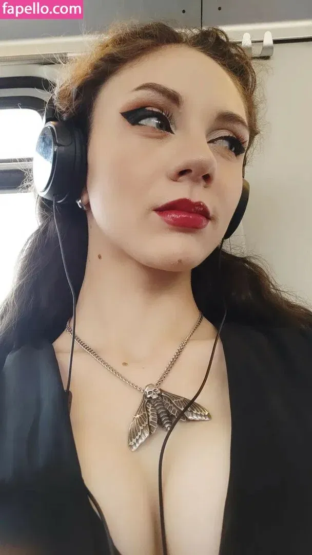 mikaela.t Onlyfans Photo Gallery 