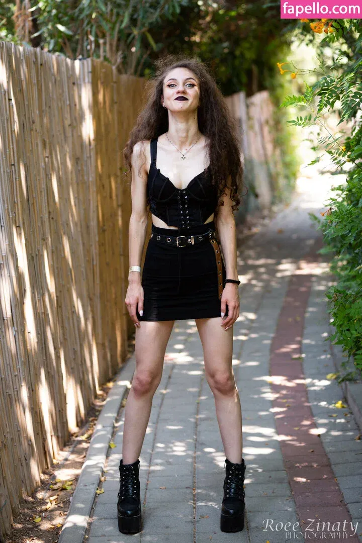 mikaela.t Onlyfans Photo Gallery 