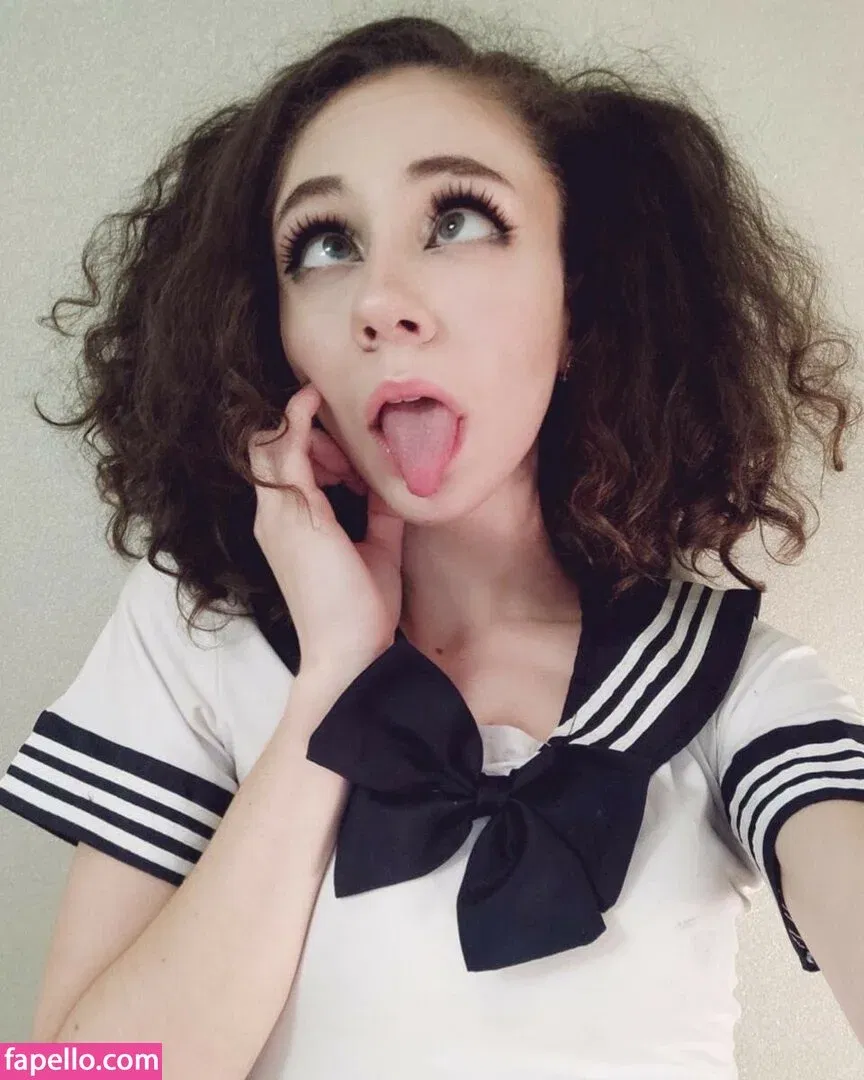 mikaela.t Onlyfans Photo Gallery 