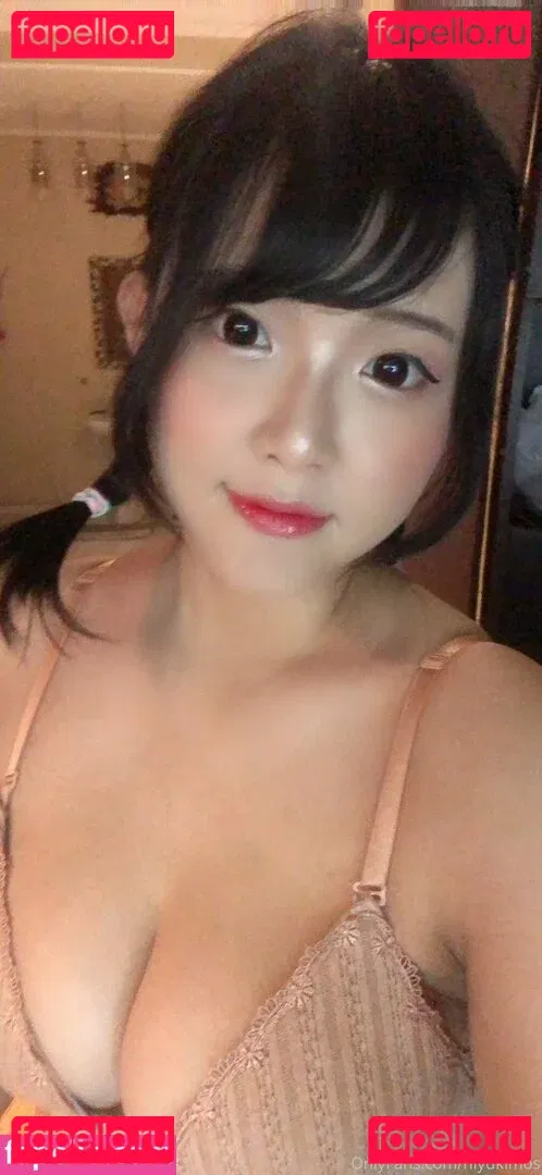 Hiyukimos Onlyfans Photo Gallery 