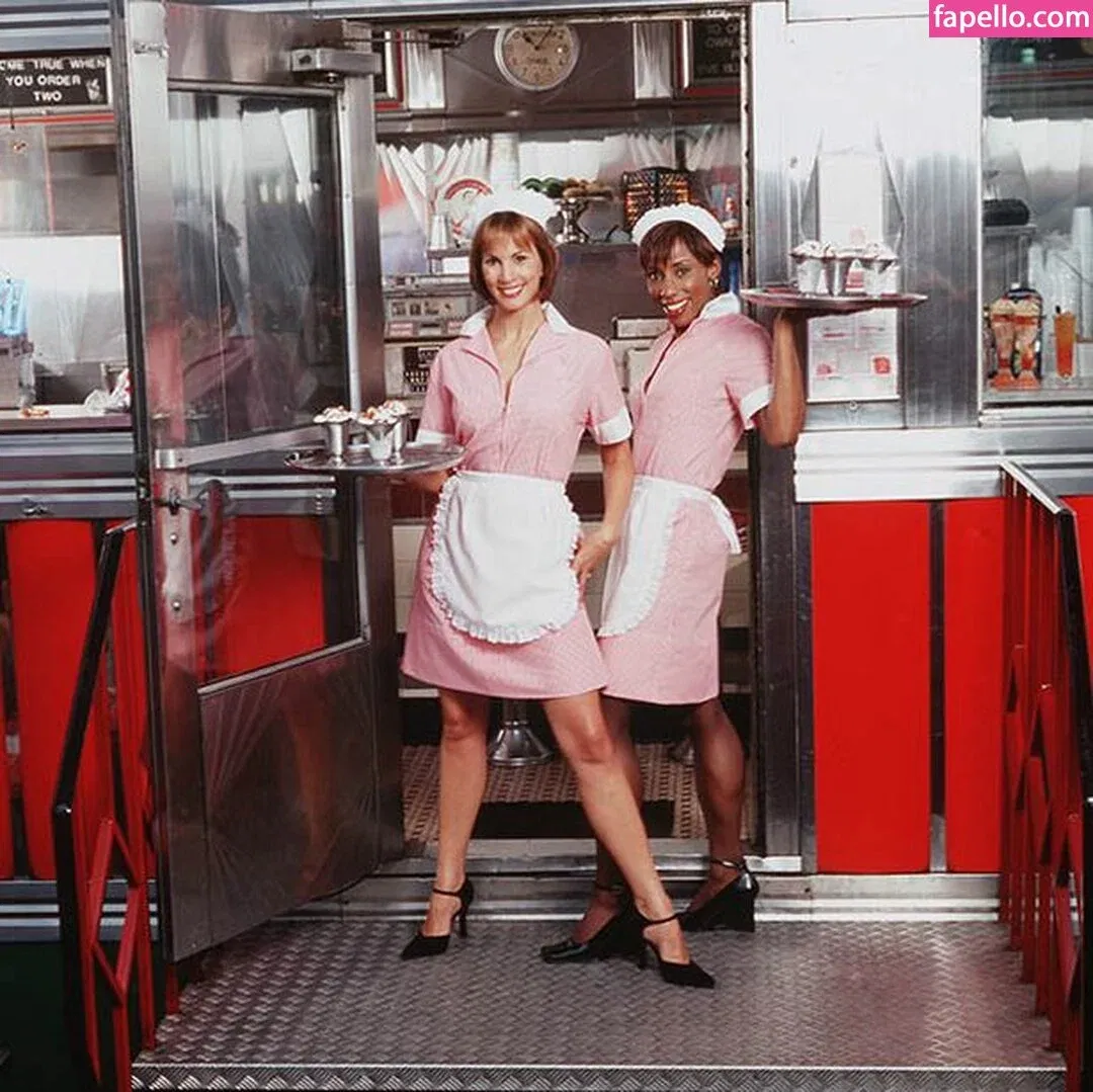 Andrea Mclean Onlyfans Photo Gallery 