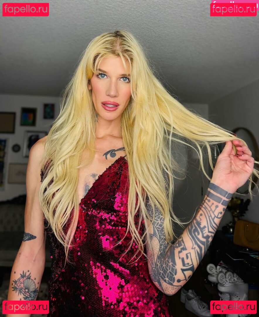 Gray Perrier Vip Nude Onlyfans Photo 24