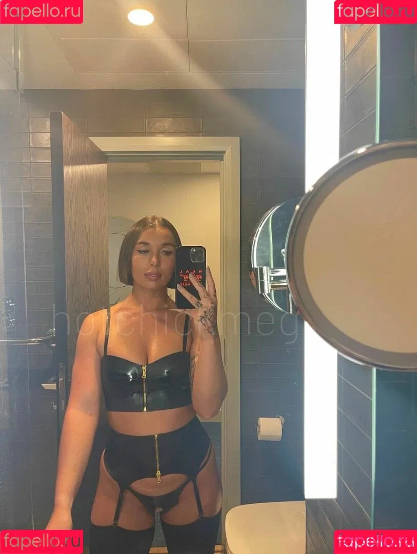 Hotchickmeg Onlyfans Photo Gallery 