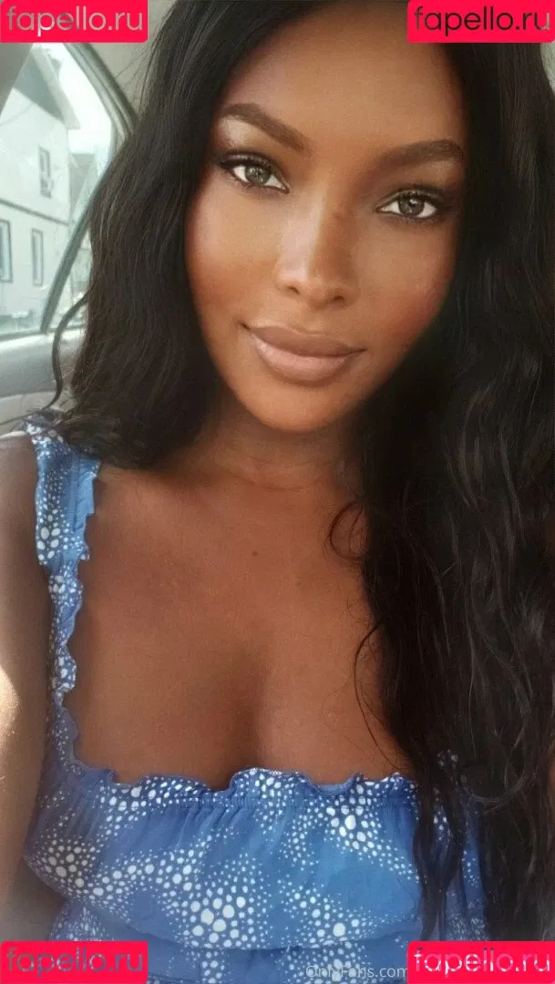 originalebonyslim Onlyfans Photo Gallery 
