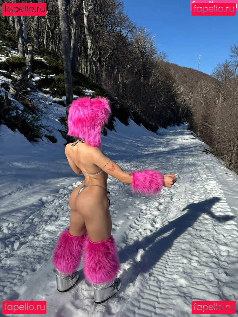 caroficialok Nude Onlyfans Photo 8