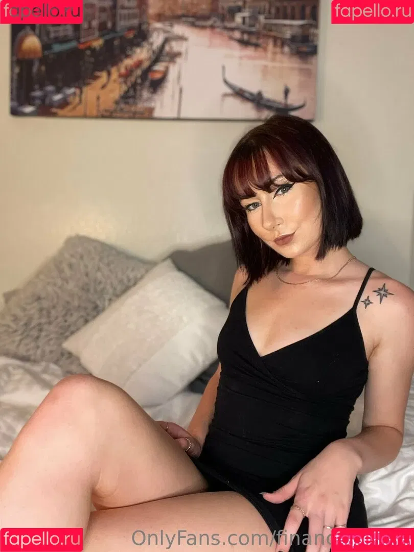 financebarbie Onlyfans Photo Gallery 