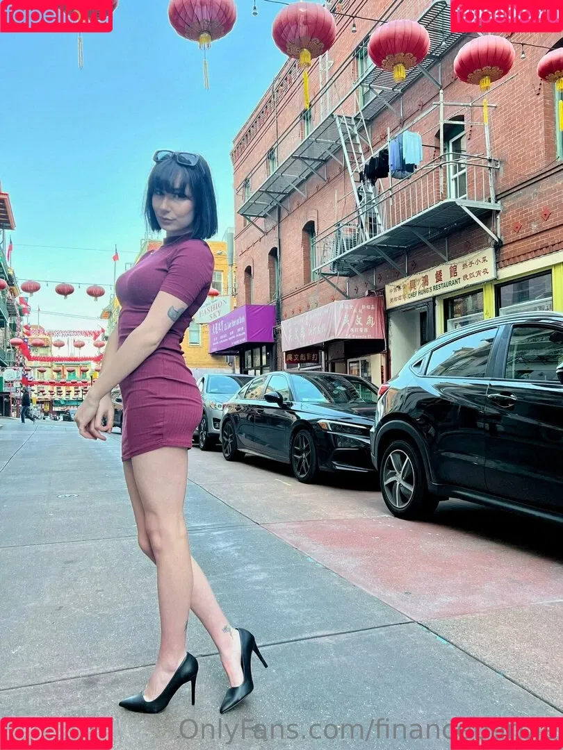 financebarbie Onlyfans Photo Gallery 