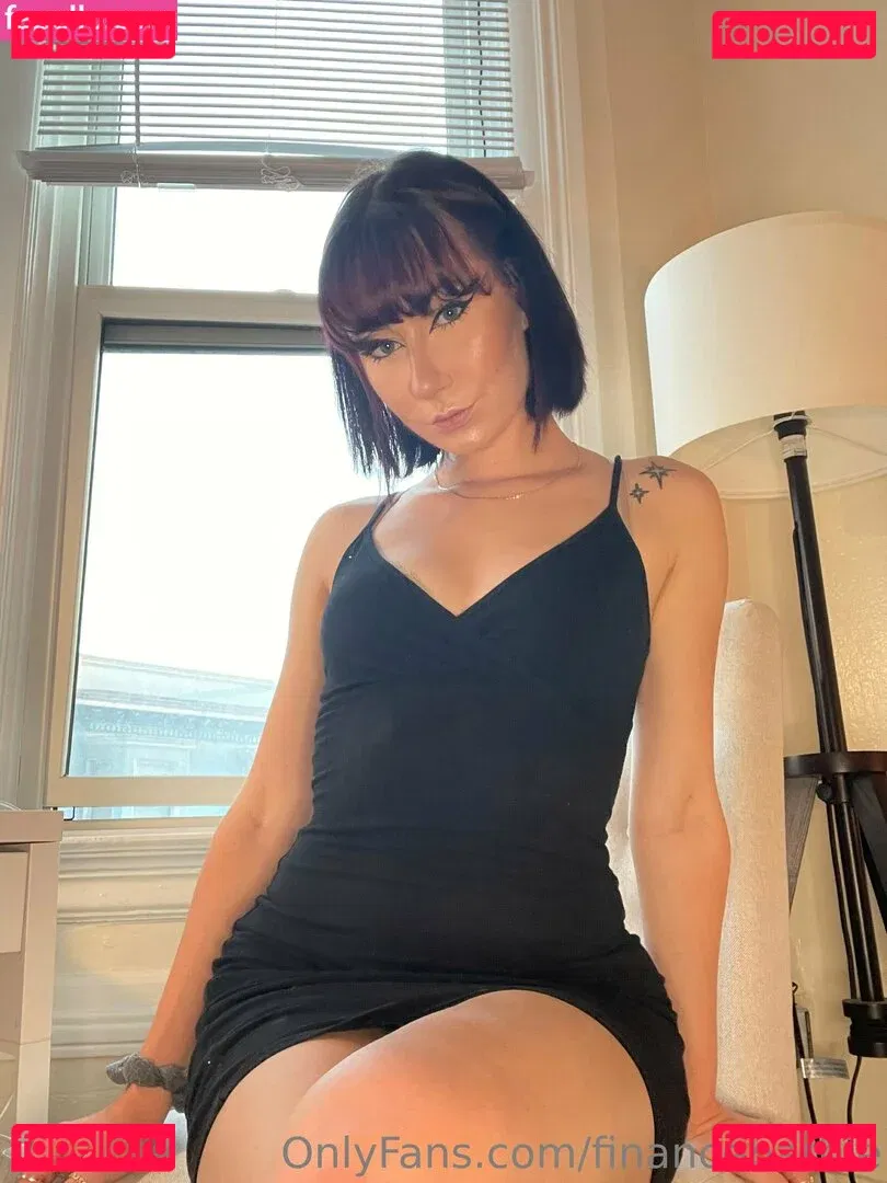 financebarbie Onlyfans Photo Gallery 