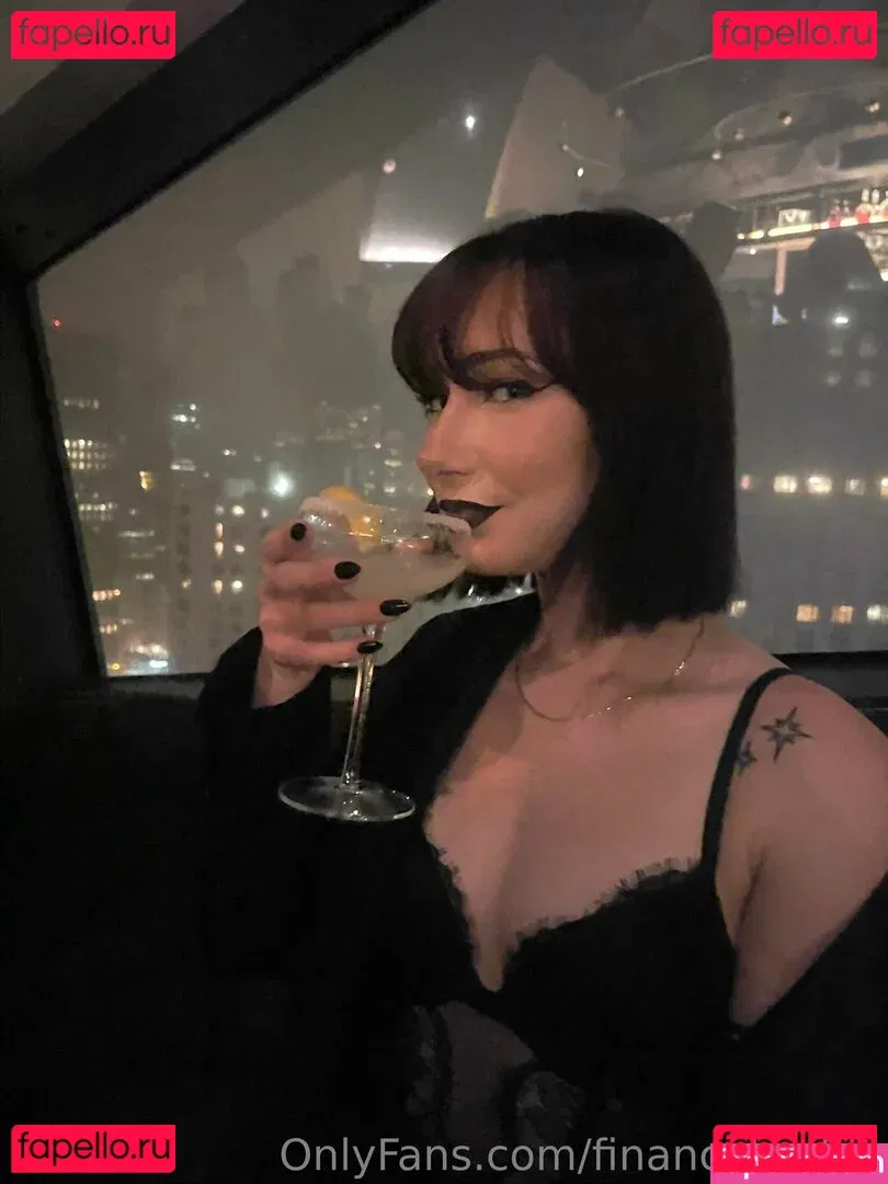 financebarbie Onlyfans Photo Gallery 