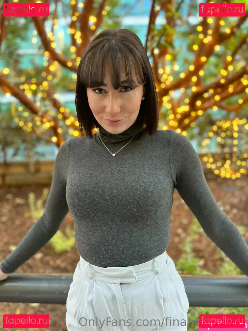 financebarbie Onlyfans Photo Gallery 