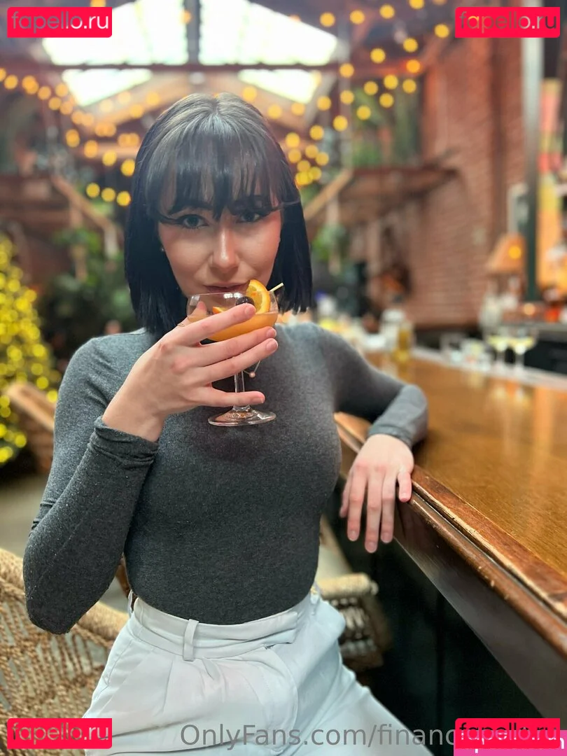 financebarbie Onlyfans Photo Gallery 