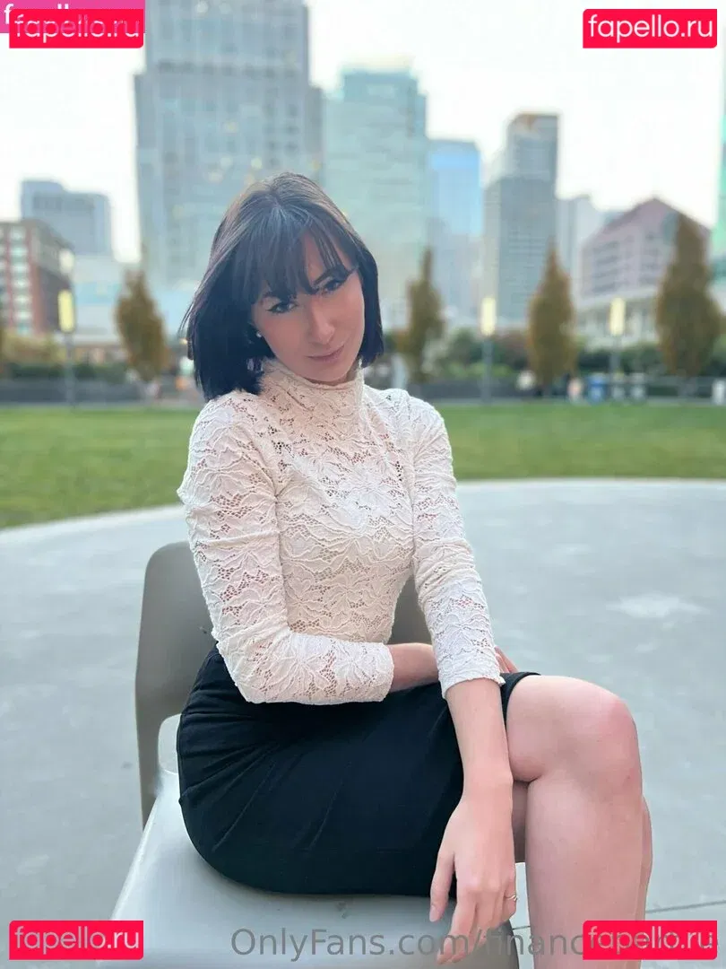 financebarbie Onlyfans Photo Gallery 