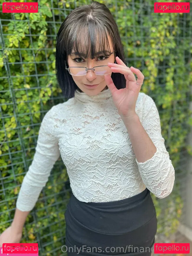 financebarbie Onlyfans Photo Gallery 