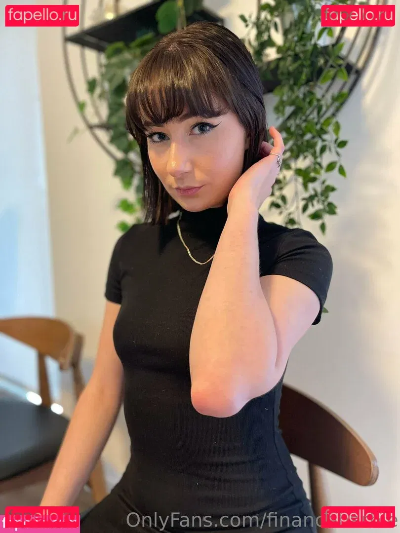 financebarbie Onlyfans Photo Gallery 