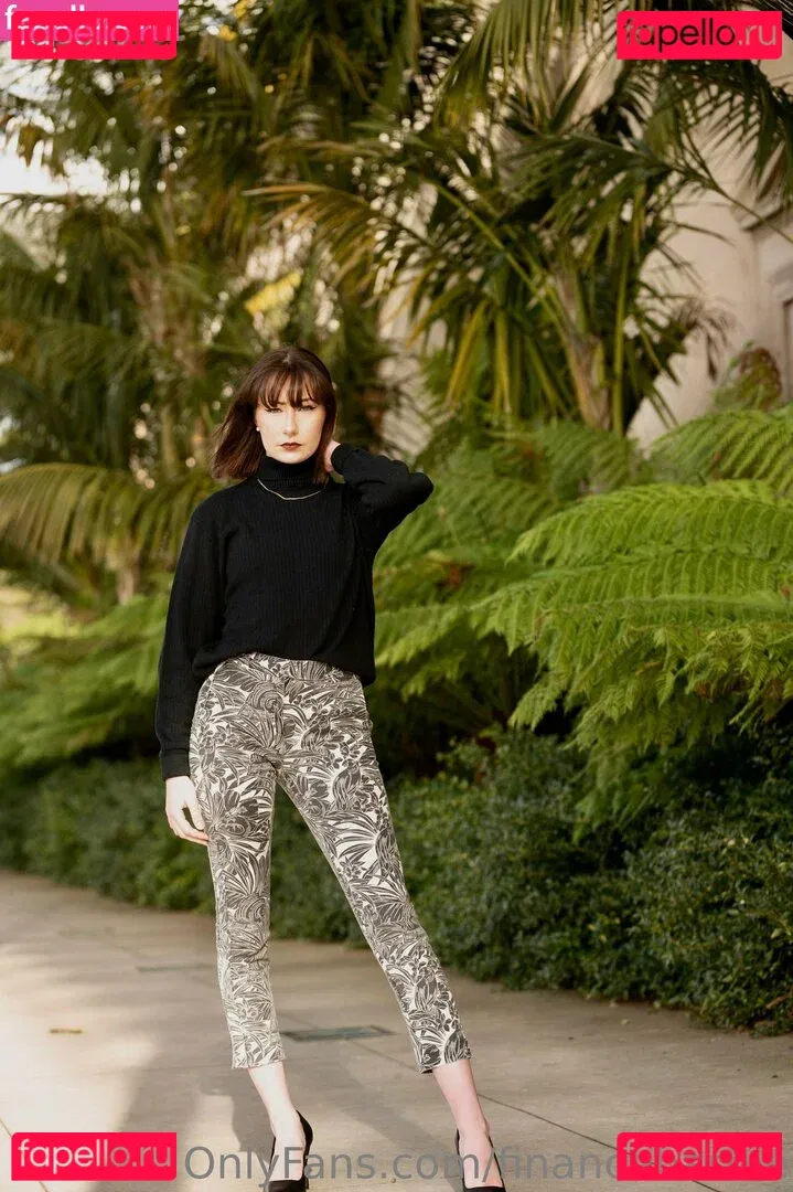 financebarbie Onlyfans Photo Gallery 