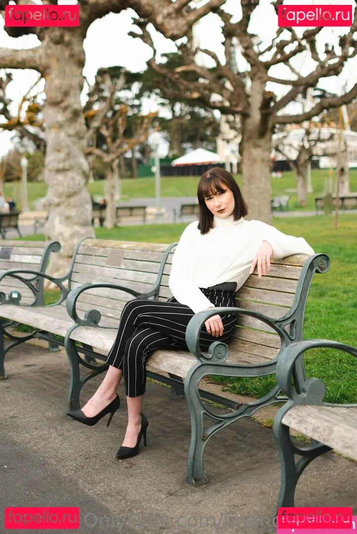 financebarbie Onlyfans Photo Gallery 