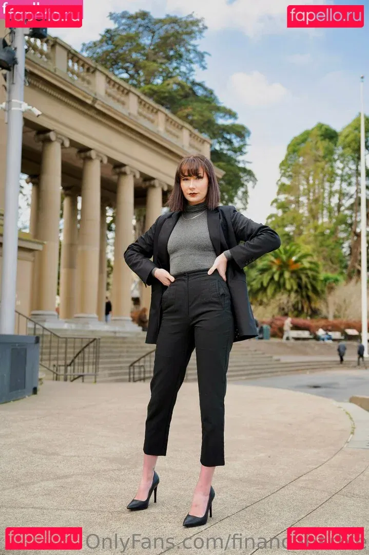 financebarbie Onlyfans Photo Gallery 