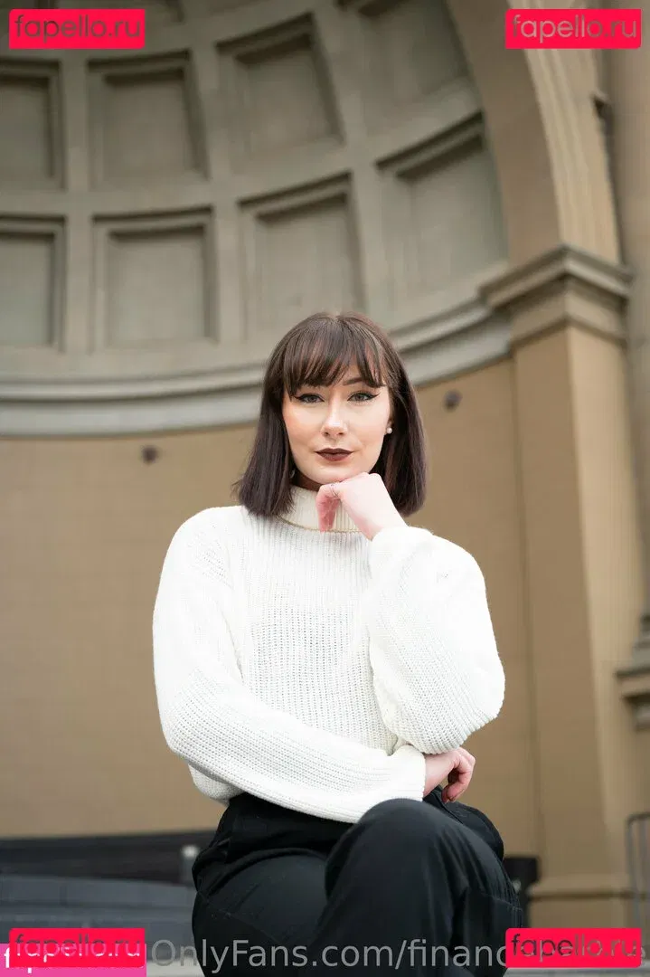 financebarbie Onlyfans Photo Gallery 