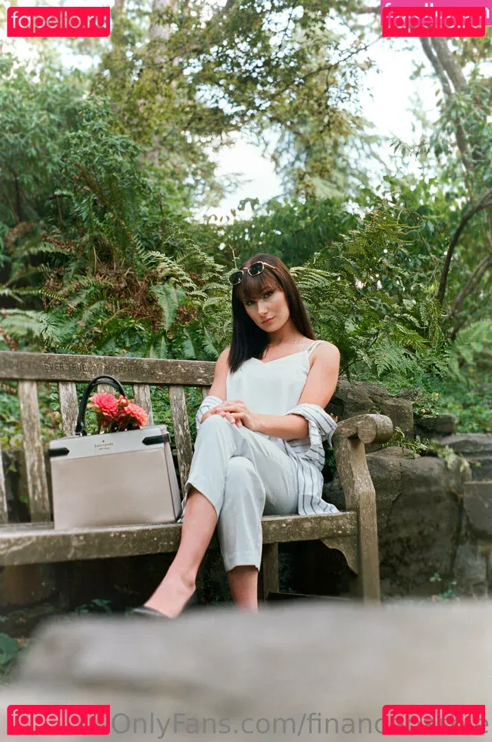 financebarbie Onlyfans Photo Gallery 