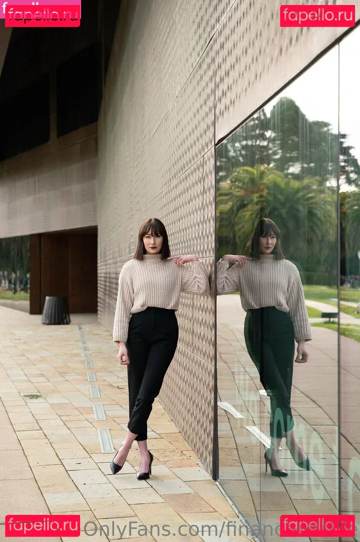 financebarbie Onlyfans Photo Gallery 