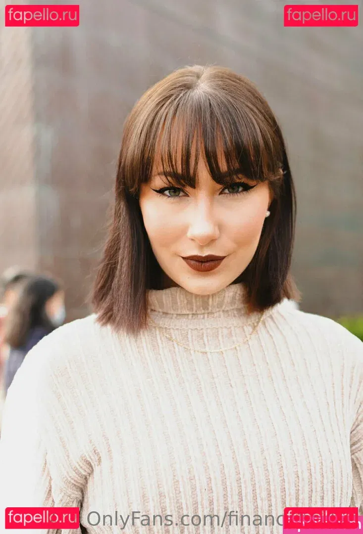 financebarbie Onlyfans Photo Gallery 