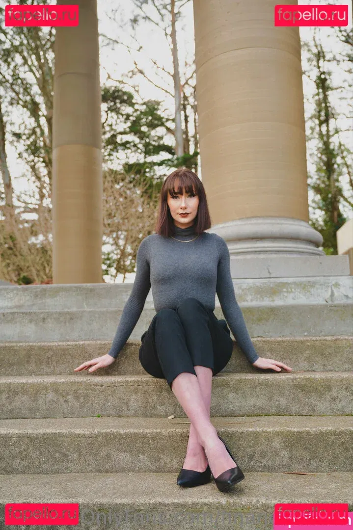 financebarbie Onlyfans Photo Gallery 