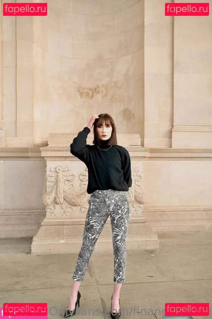 financebarbie Onlyfans Photo Gallery 