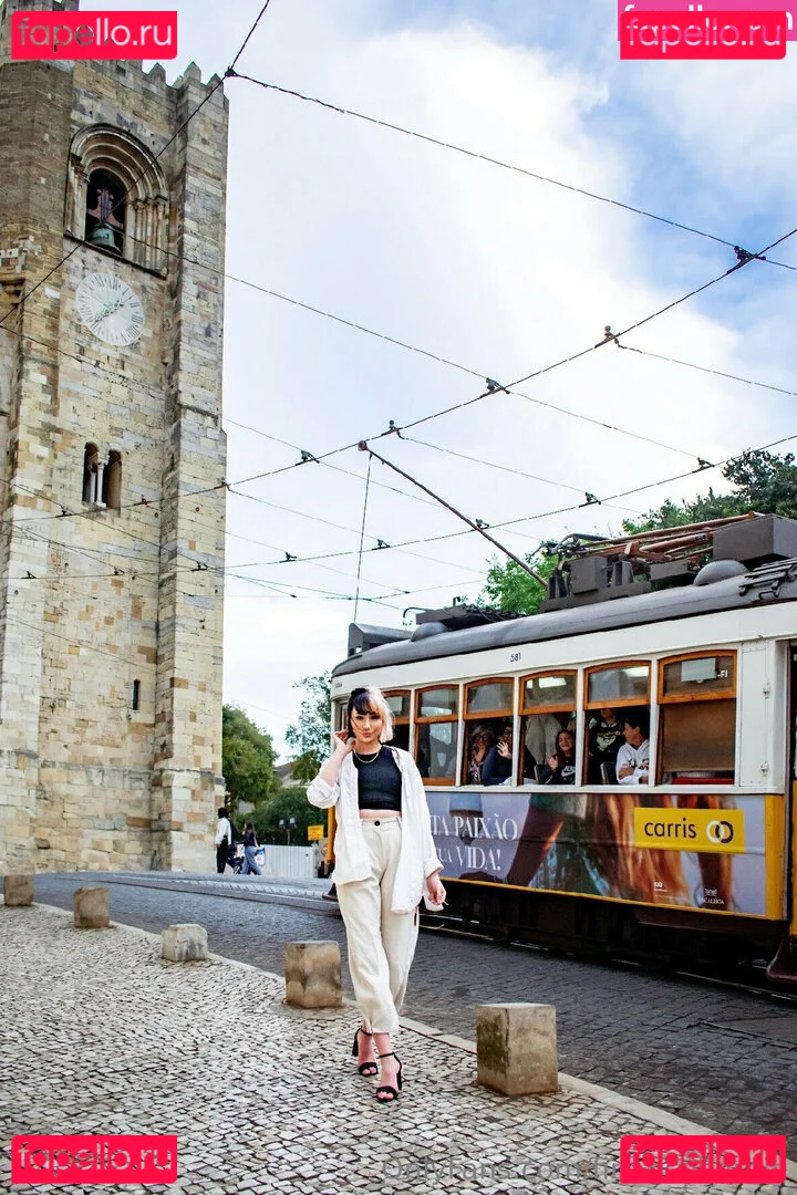 financebarbie Onlyfans Photo Gallery 