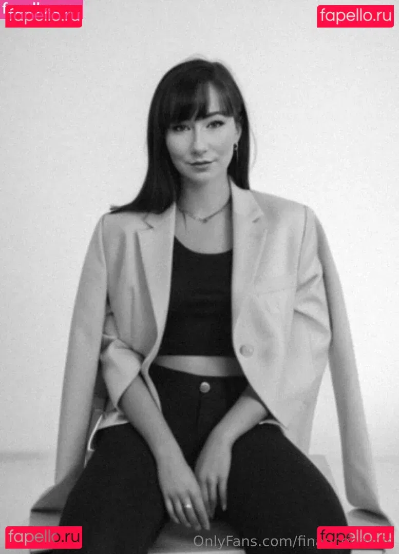 financebarbie Onlyfans Photo Gallery 