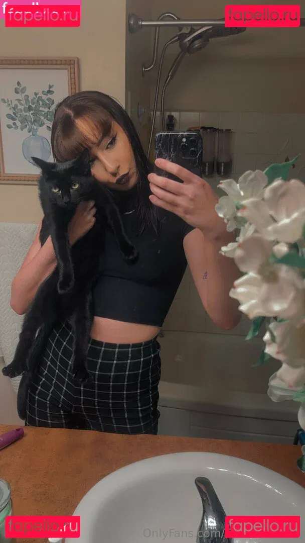 financebarbie Onlyfans Photo Gallery 