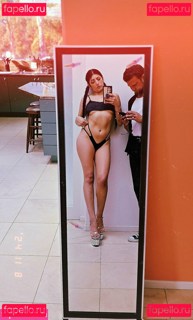 Nikki Knightly Nude Onlyfans Photo 8