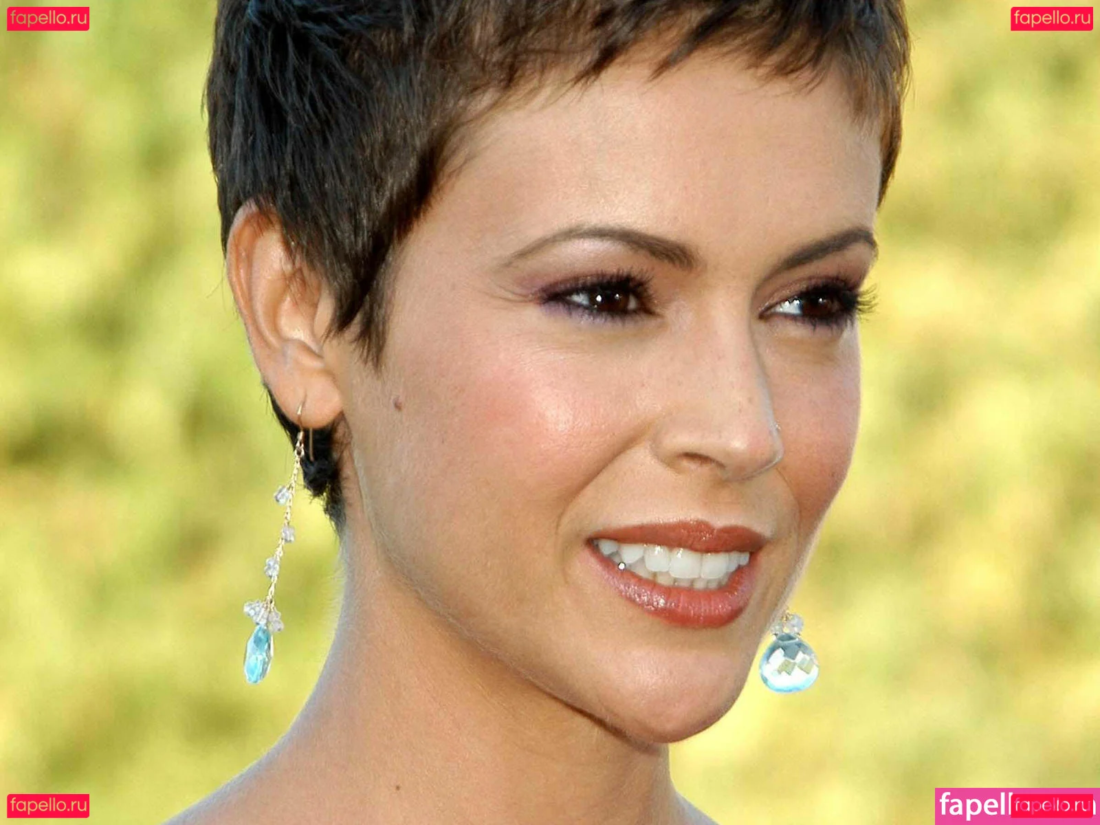 Alyssa Milano Onlyfans Photo Gallery 