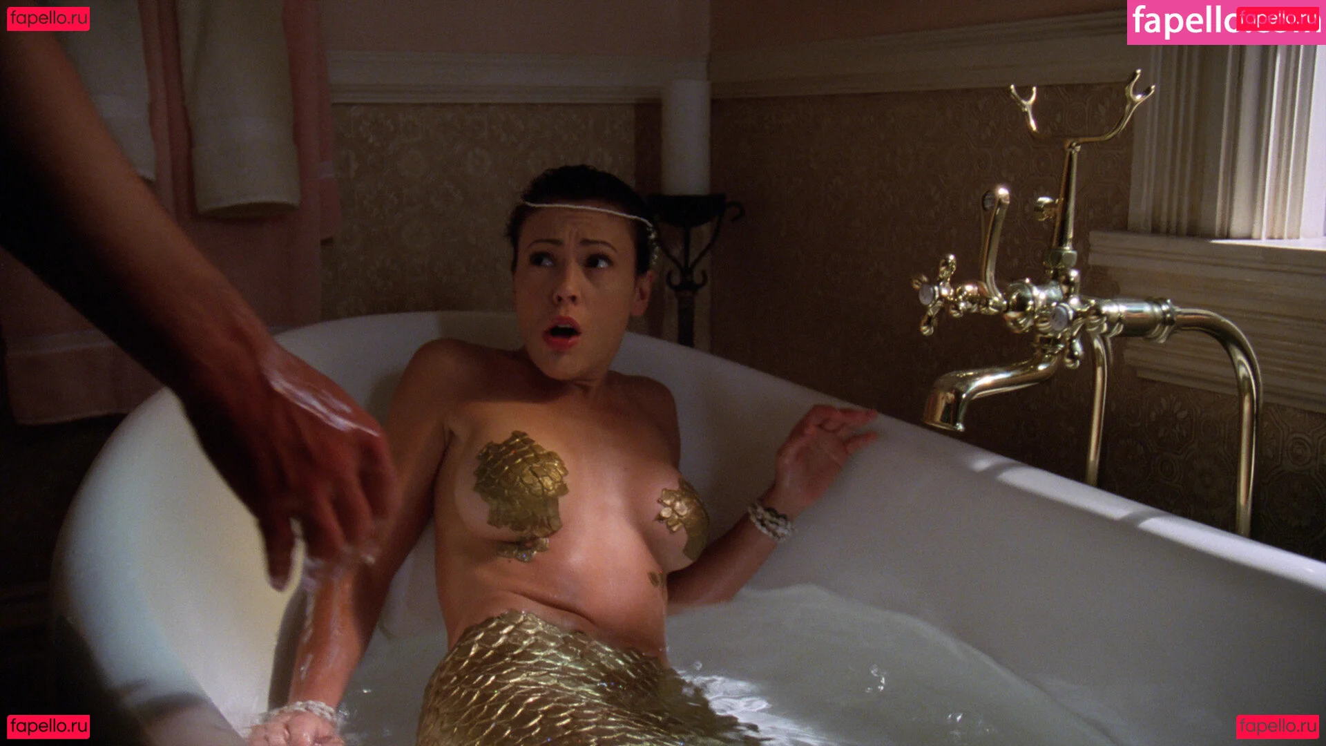 Alyssa Milano Onlyfans Photo Gallery 