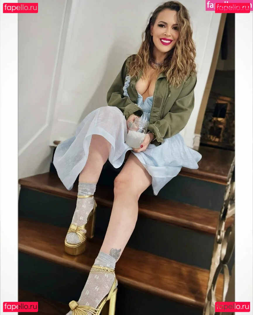 Alyssa Milano Onlyfans Photo Gallery 