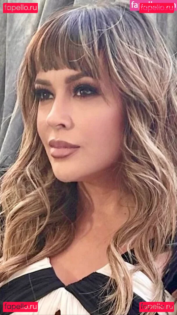 Alyssa Milano Onlyfans Photo Gallery 